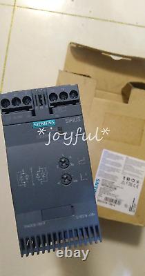 UN démarreur doux Siemens 3RW3038-1BB14 tout neuf